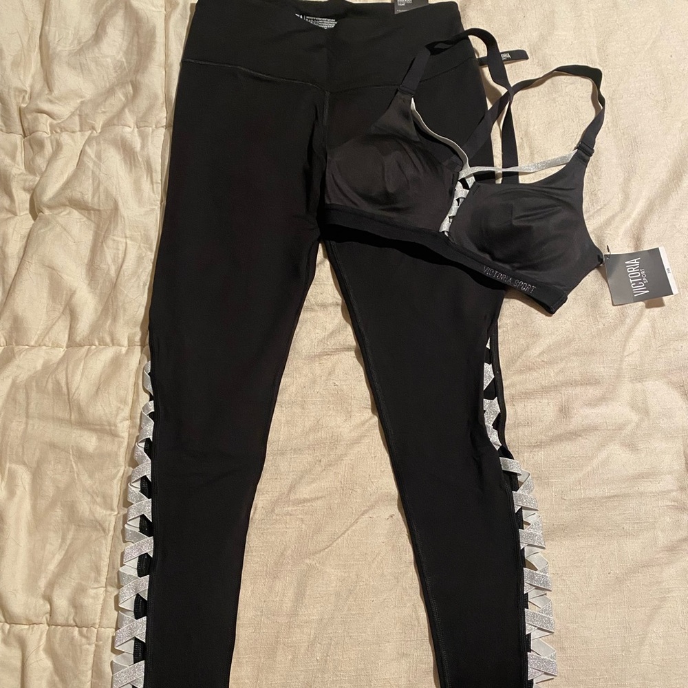 Victoria’s Secret Sport Workout Tights & Sports Bra